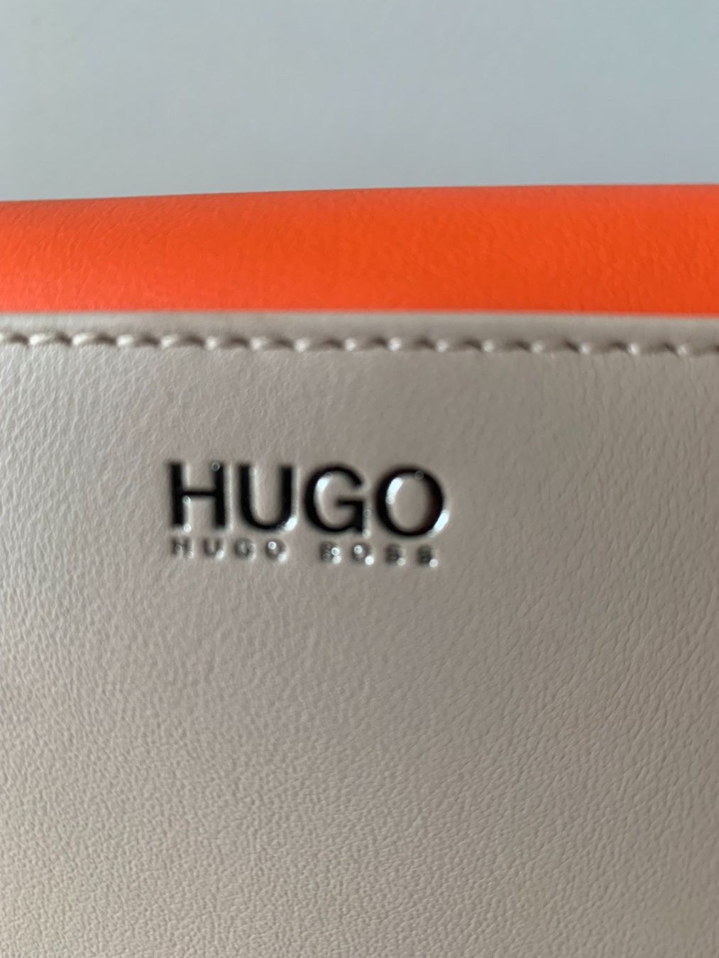 Hugo Boss Taschen für Damen: Handtasche, NEU, Hugo Boss – Neu (gemäss Beschreibung) aus schmerikon von nicole091 2