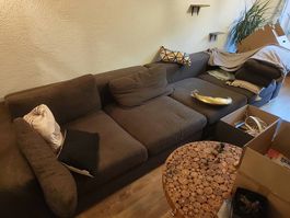 Grosses bequemes Sofa GRATIS