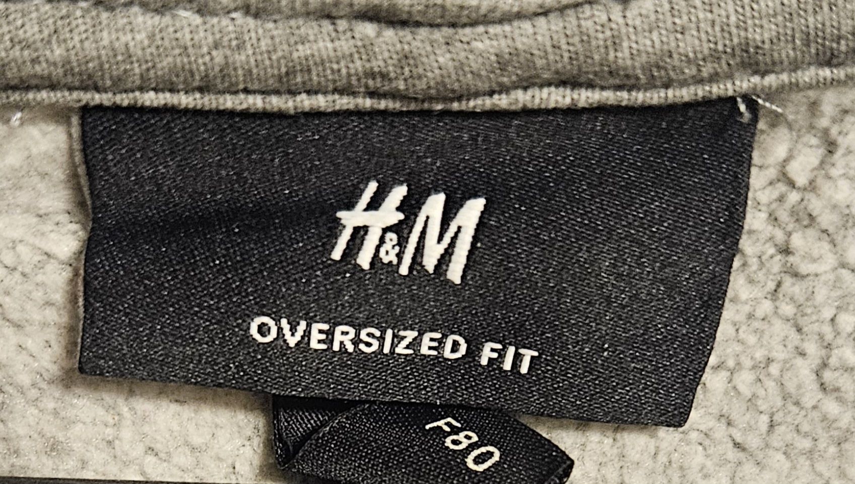 H&M Maglioni & Felpe: Kapuzen-Pulli Gr. M - H&M - Spendenaktion – Nuovo (secondo la descrizione) da Unterkulm venduto da Beljasch 5