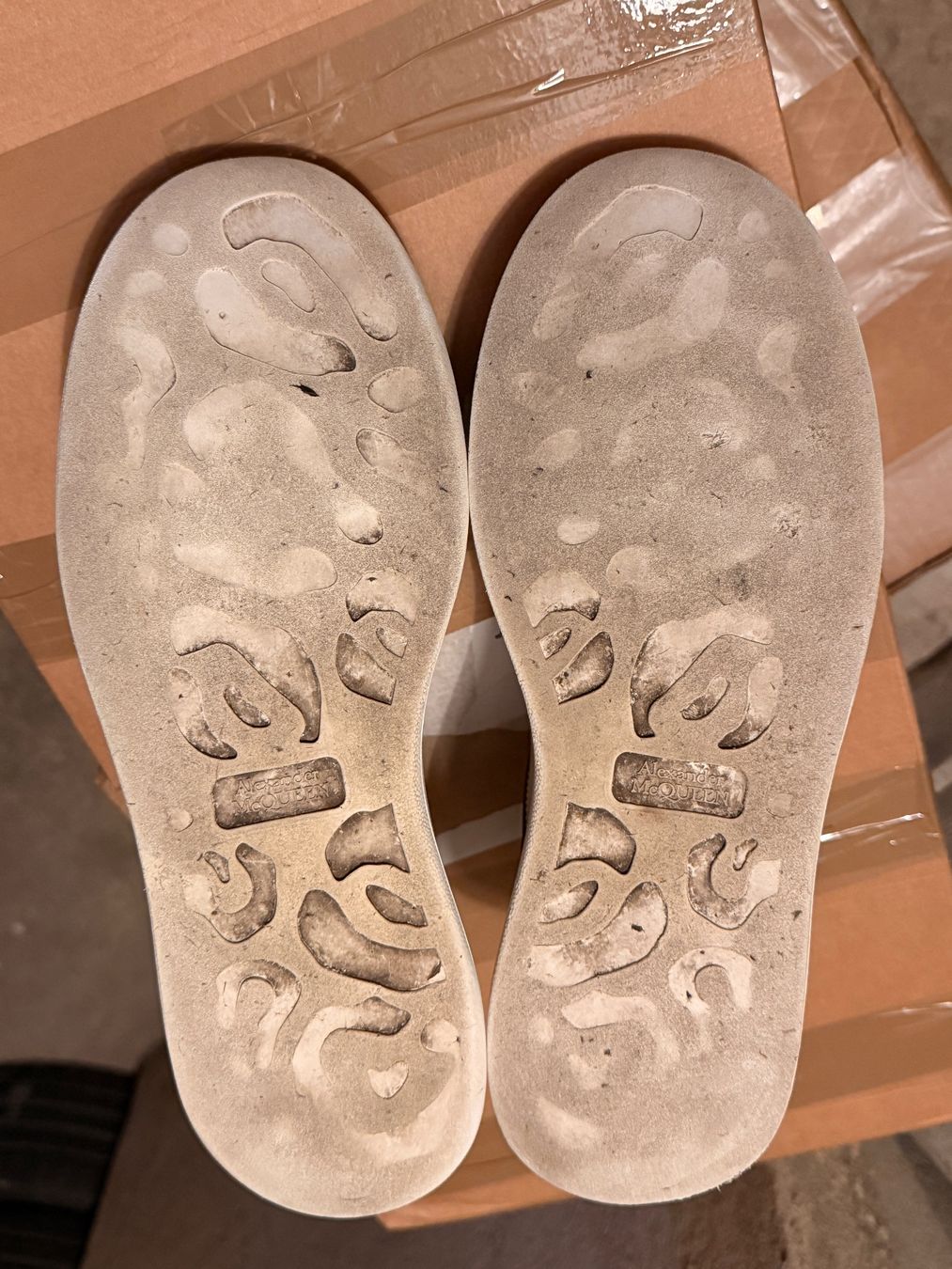 Alexander Mcqueen Herrenschuhe: Alexander Mcqueen homme taille 42.5 blanc – Gebraucht aus Bulle von LeMoleson 9