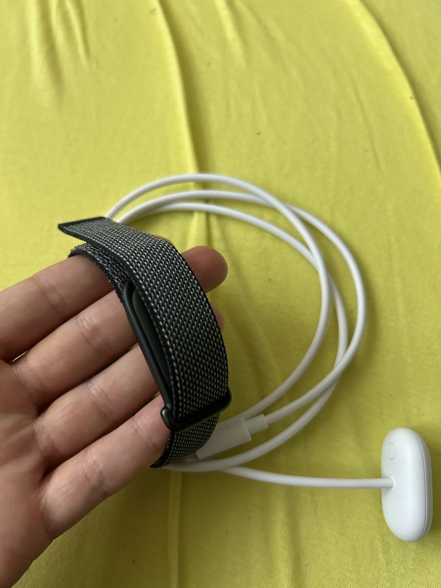 Google Smartwatch: Google fitbit air obsidan – Nuovo (secondo la descrizione) da St. Gallen venduto da Blauer.Himmel1 1