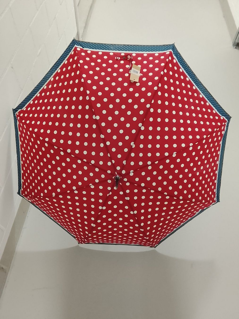 Regenschirme: Regenschirm - neu – Neu und originalverpackt aus St. Gallen von Fluros 1