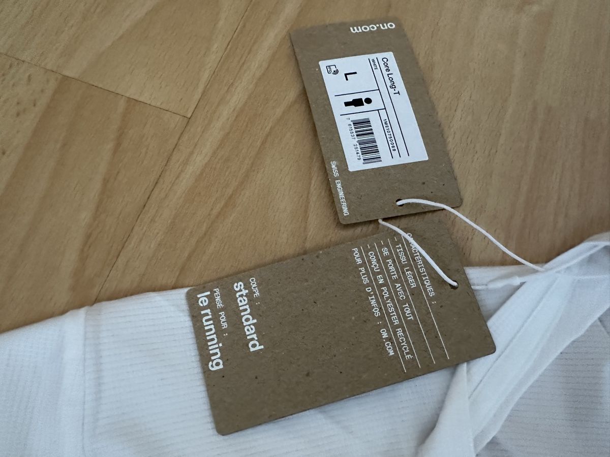 On T-shirts: ON Core Long T-Shirt – Neuf avec emballage d'origine à Chur par Sim7000 3