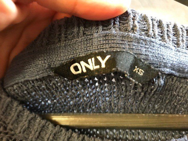 Only Pullover & Sweatshirts: Pullover, Blau, XS, Marke Only – Gebraucht aus Ottikon von mindfuel 1