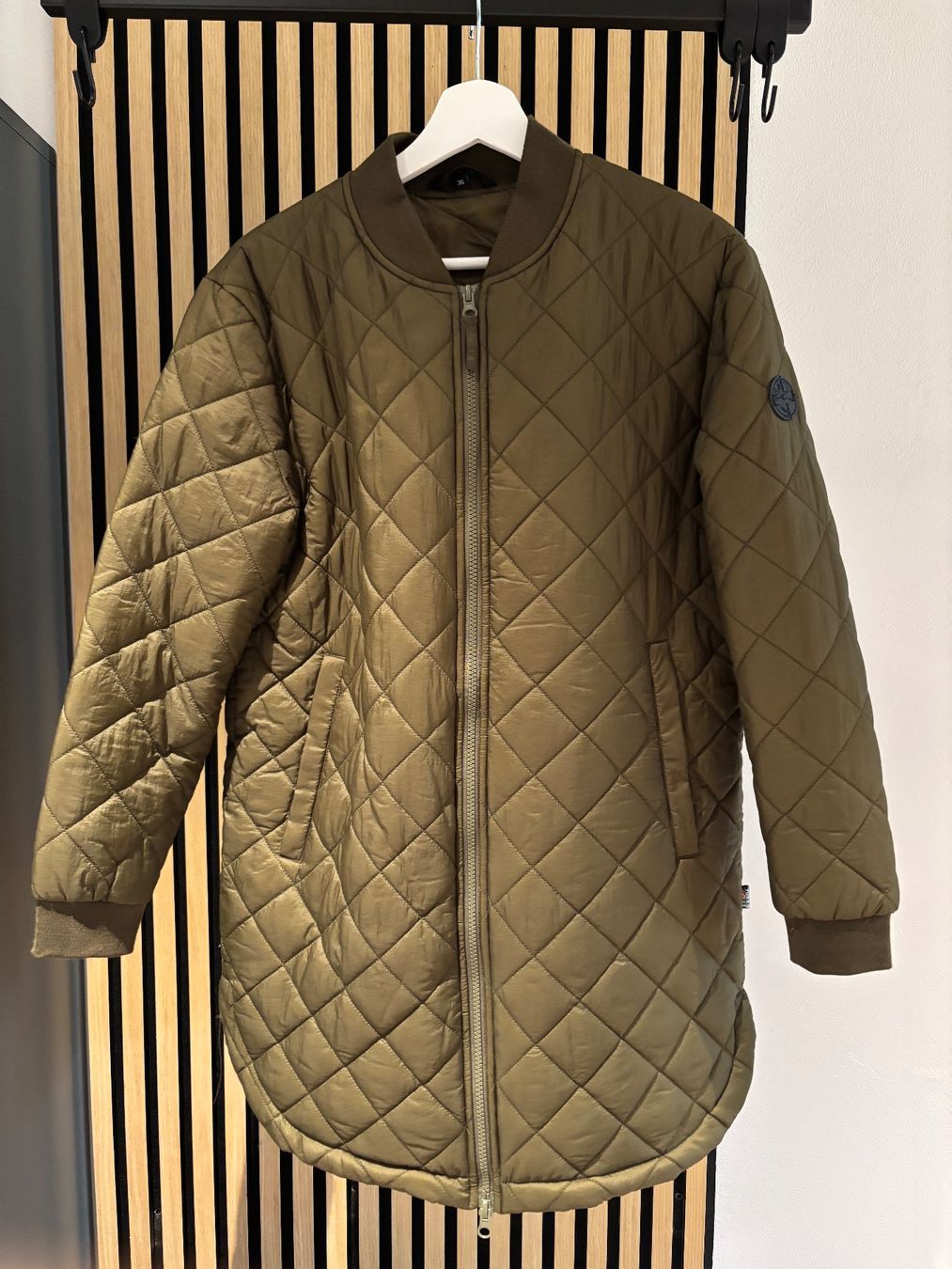 Reima Jacken: REIMA Übergangsjacke, olivgrün – Neu (gemäss Beschreibung) aus Davos Dorf von maela_17