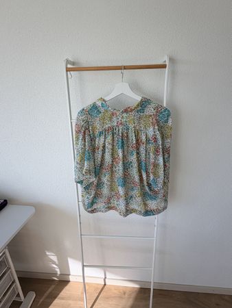 Damen Bluse mit Blumenmuster bunt kurzarm guter Zustand