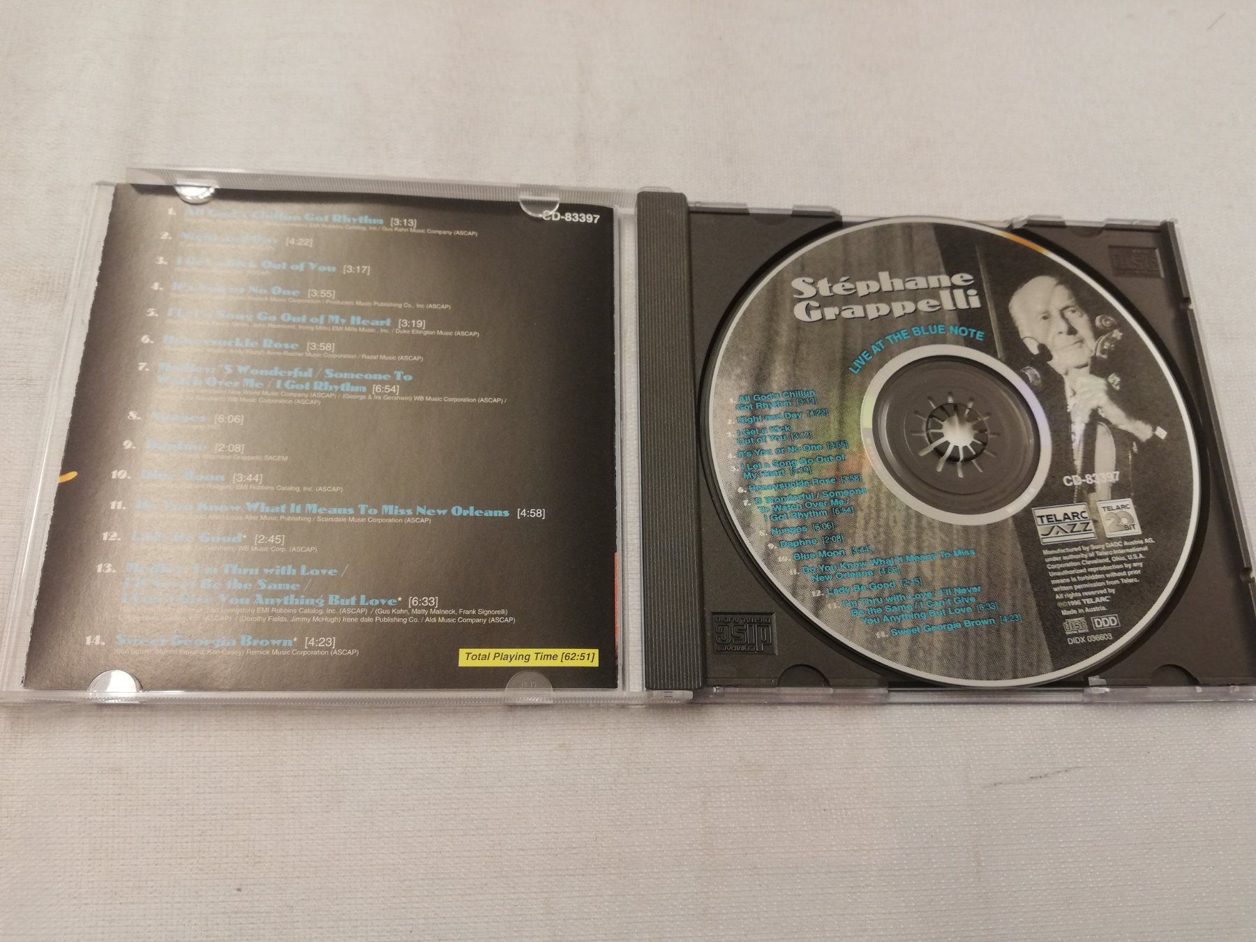 CD: STÈPHANE GRAPPELLI - LIVE AT THE BLUE NOTE – Usato da Bern venduto da Vinylsound.ch 2
