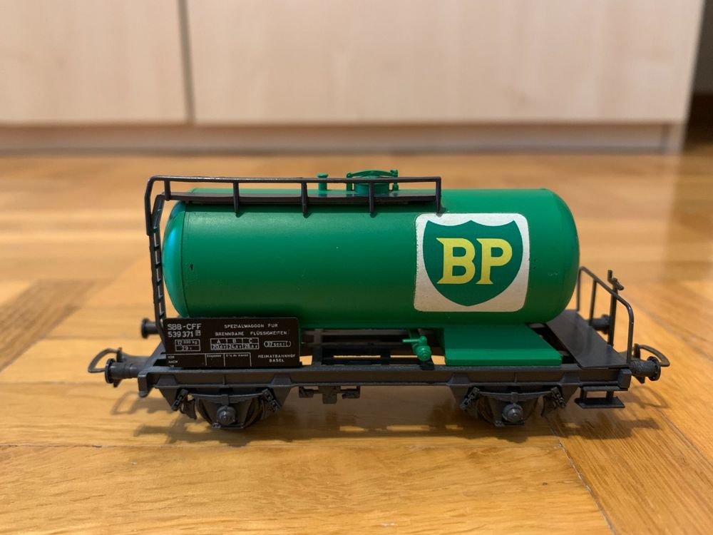 Wagon-citerne LGB 94141 – BP G – Échelle G (1:22,5) – Époque IV – NEUF