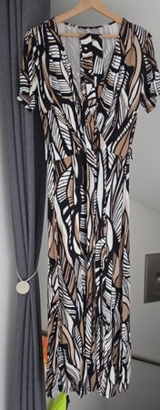 gemustertes Maxikleid - elegant und sommerlich
