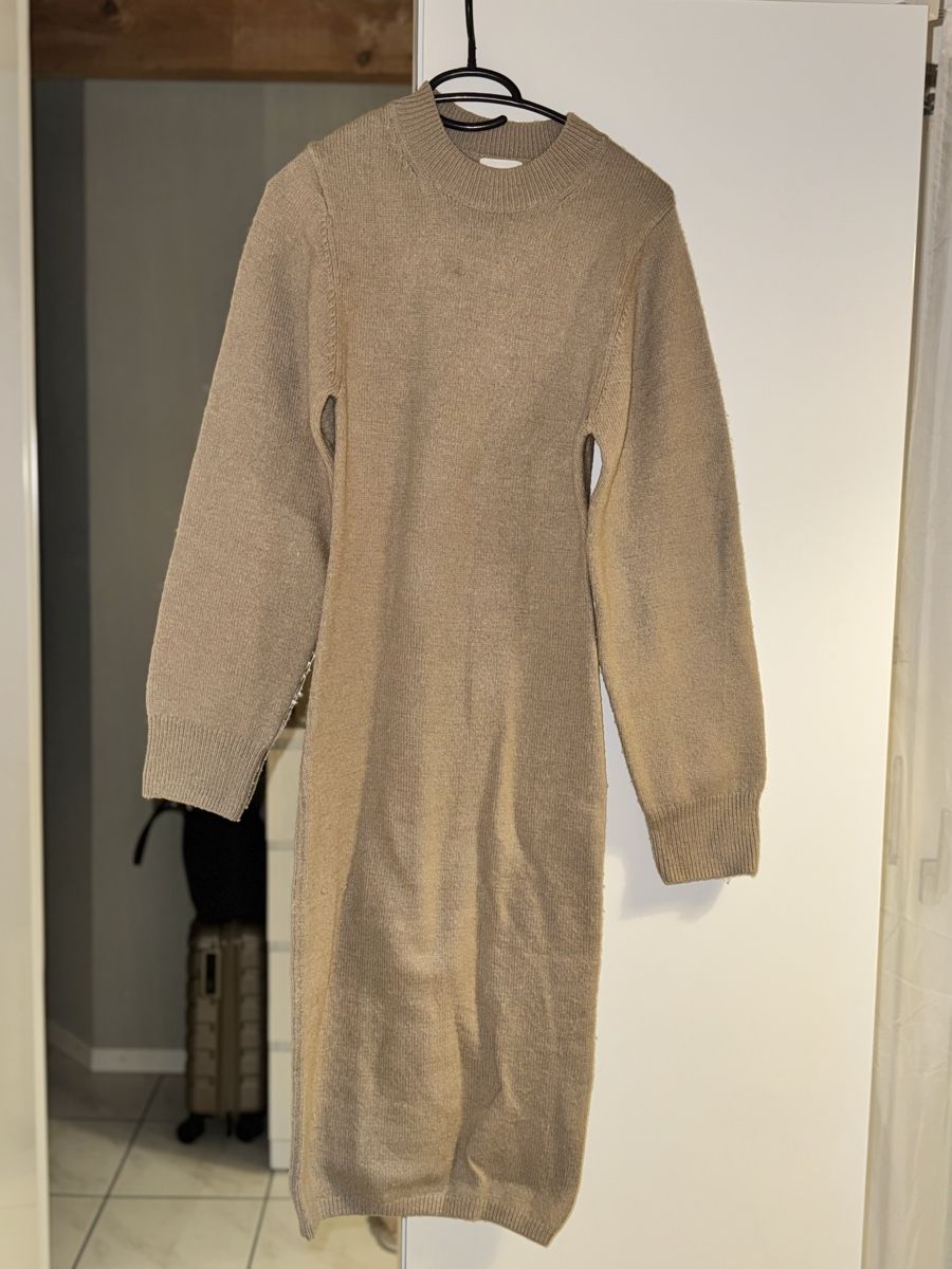 Vestiti: Strickkleid in Beige – Nuovo (secondo la descrizione) da Utzenstorf venduto da ana.hh