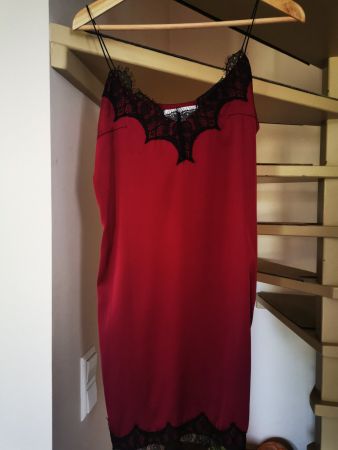 Kleid Weinrot/Schwarz Grösse XS Spitze Top 20 Studio