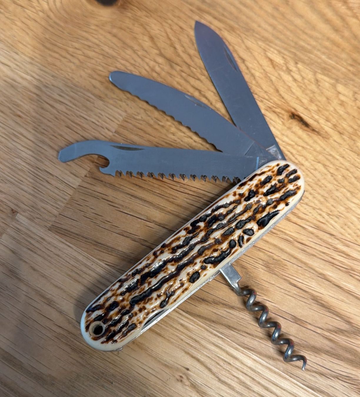 Victorinox Taschenmesser: VICTORINOX TASCHENMESSER – Gebraucht aus Zürich von Frei-Occasionen 1