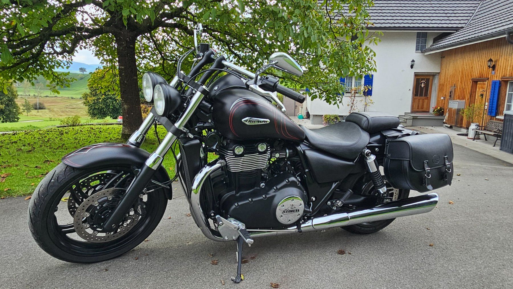 Triumph Chopper: Triumph Thunderbird 1700 – Usato da Embrach venduto da nic_2mr9 7