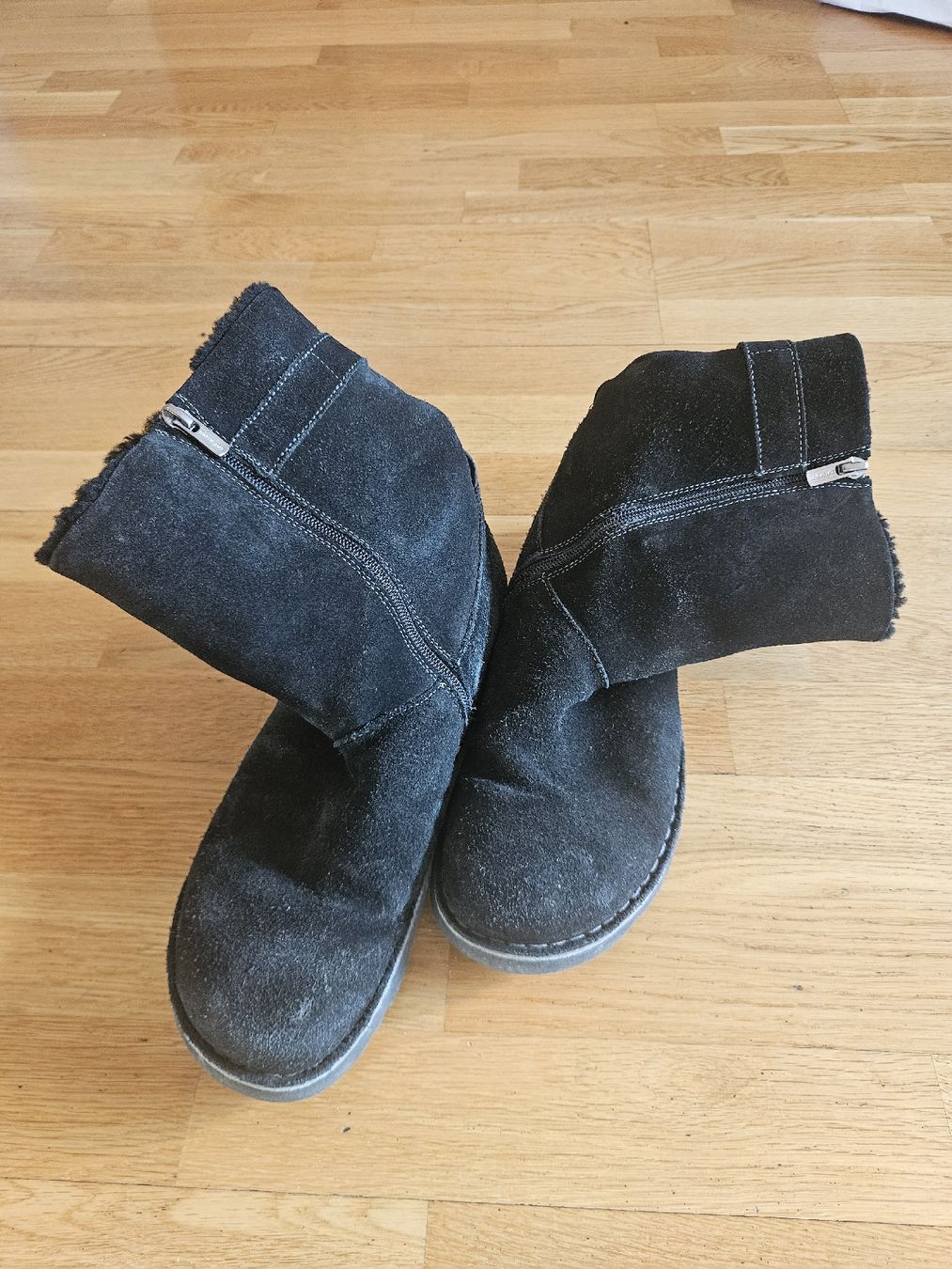 Birkenstock Scarpe da donna: Stiefel Birkenstock – Usato da Zürich venduto da lallafu 1