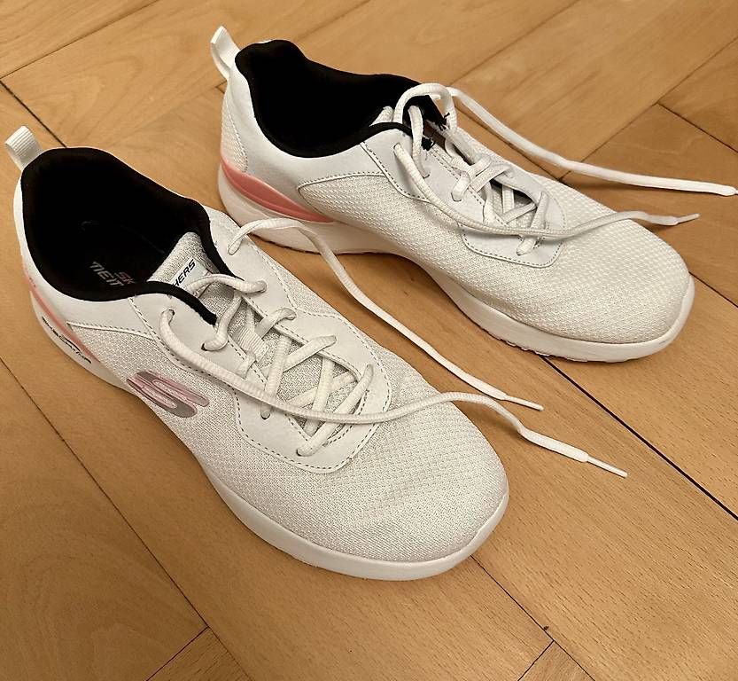 Skechers Damenschuhe: Sneakers Skecher Damen Grösse 40 – Neu (gemäss Beschreibung) aus Zollikon von max_rg2l