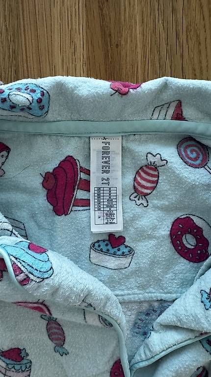 Negligees & Pyjamas: Forever 21 Pyjama-Set Gr. 36 – Gebraucht aus Basel von R__Mueller 4