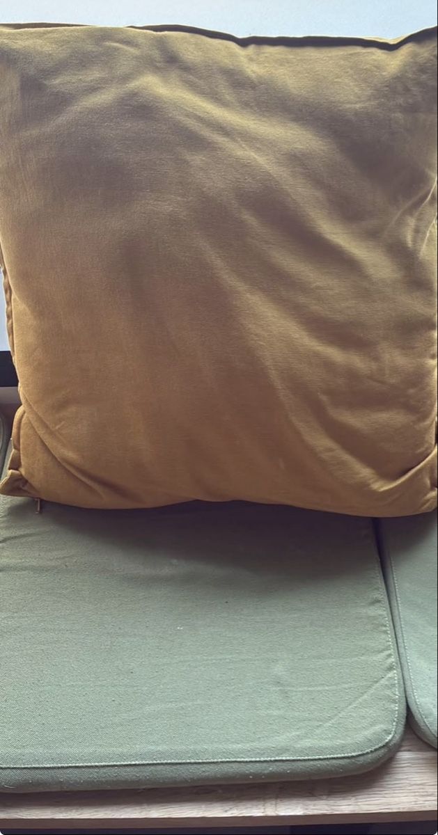 Coussins: Coussin – D'occasion à Grandvillard par cha_k88q 3