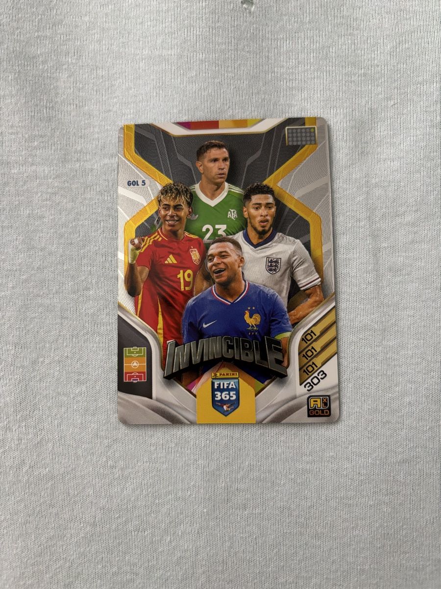 Panini Sammelbilder & Trading cards: Panini Adrenalyn invincible – Neu (gemäss Beschreibung) aus Dietikon von gab_rkb5
