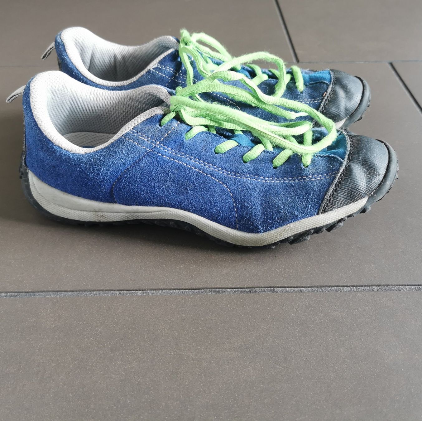 Scarpe per ragazzi: Trekkingschuhe Outdoor Schuhe, Gr. 37, blau – Usato da Jona venduto da Loki40 1