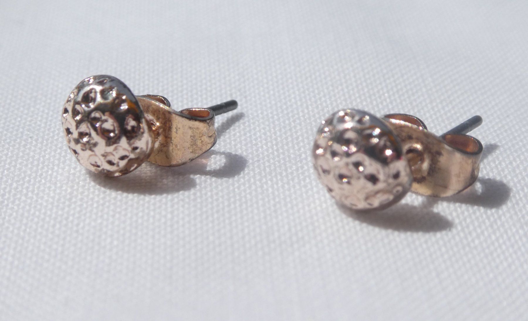 Orecchini pendenti & Orecchini a lobo: Kleine Ohrstecker, Modeschmuck, – Usato da Gattikon venduto da kaandooh 1