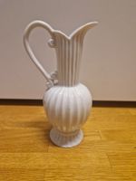 Vase japonais blanc vintage en porcelaine