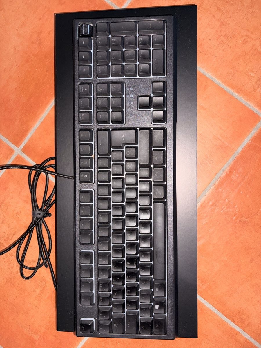 Razer Claviers: Razer Tastatur – D'occasion à Winterthur par Leo10.07