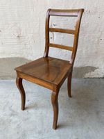 Biedermeier Stuhl Nussbaum