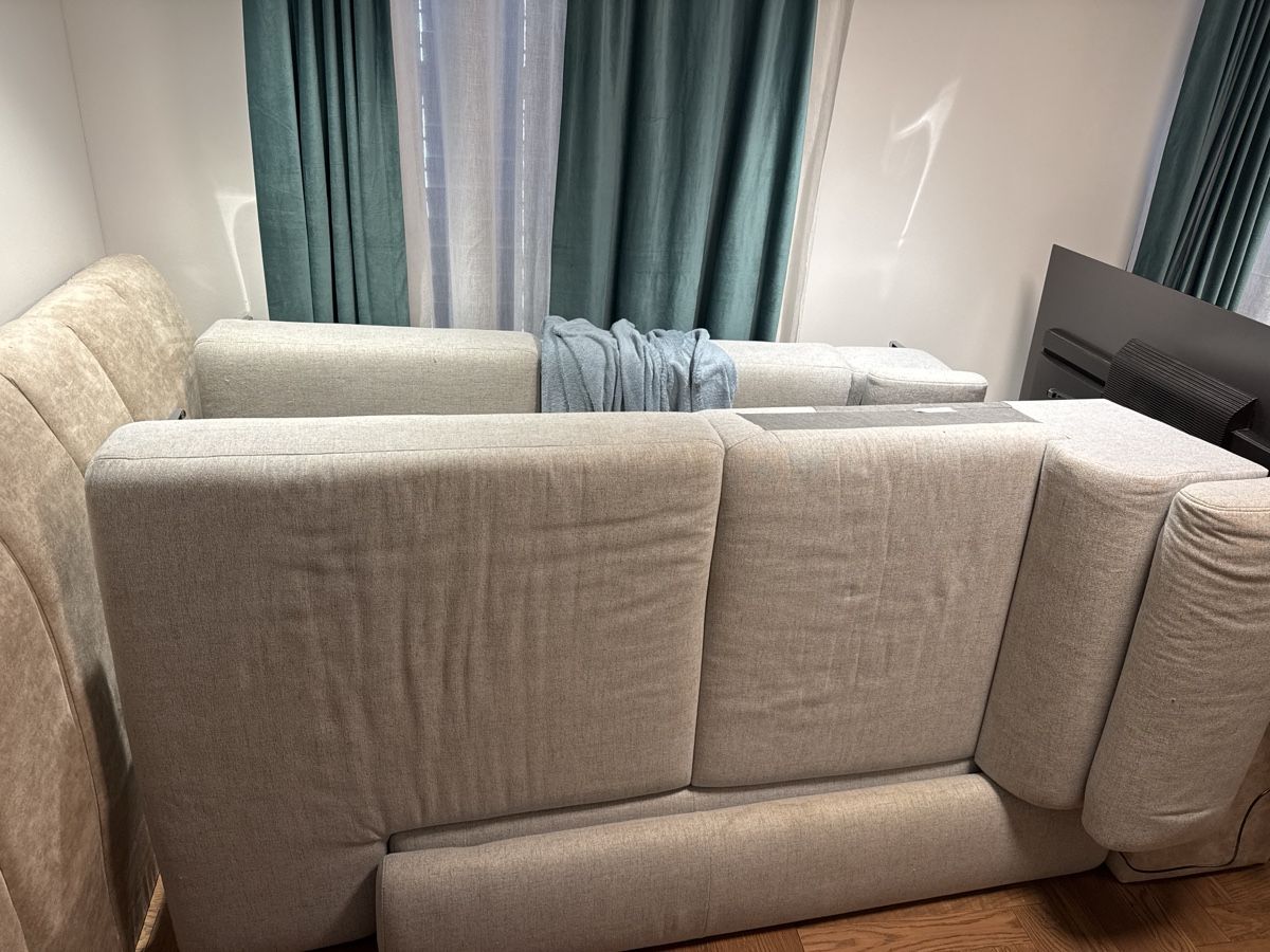 Sofas: Ecksofa hellgrau mit Schlaffunktion gebrauchter Zustand – D'occasion à Uster par Beso4lm 1