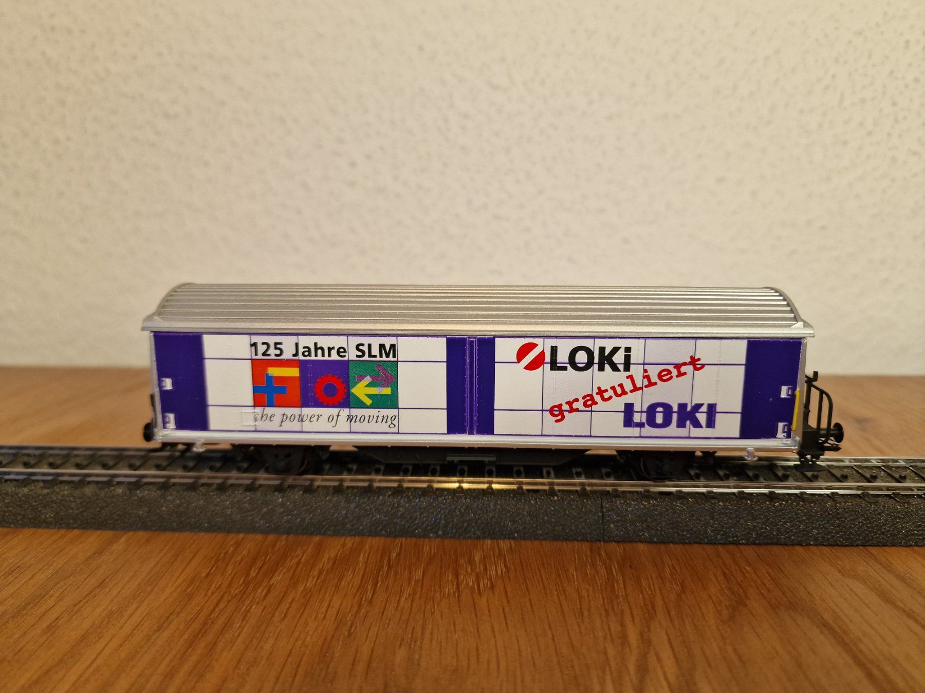 Märklin Modellini di ferrovie: Märklin Sonderwagen LOKI H0 – Usato da Matten b. Interlaken venduto da lor_hr9w