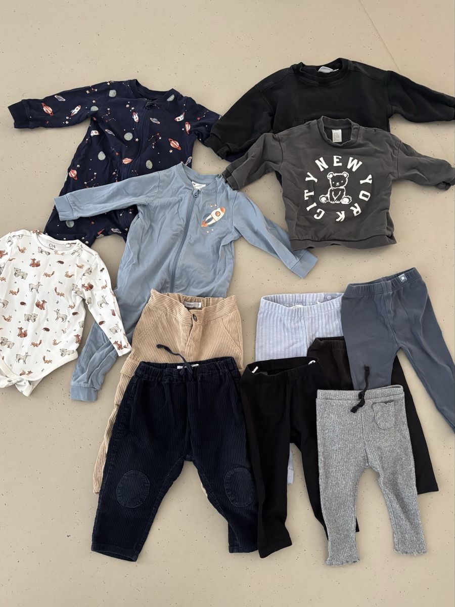 Lotti & Set di vestiti: Kleiderpaket, Grösse 80 – Usato da Zürich venduto da bamberella
