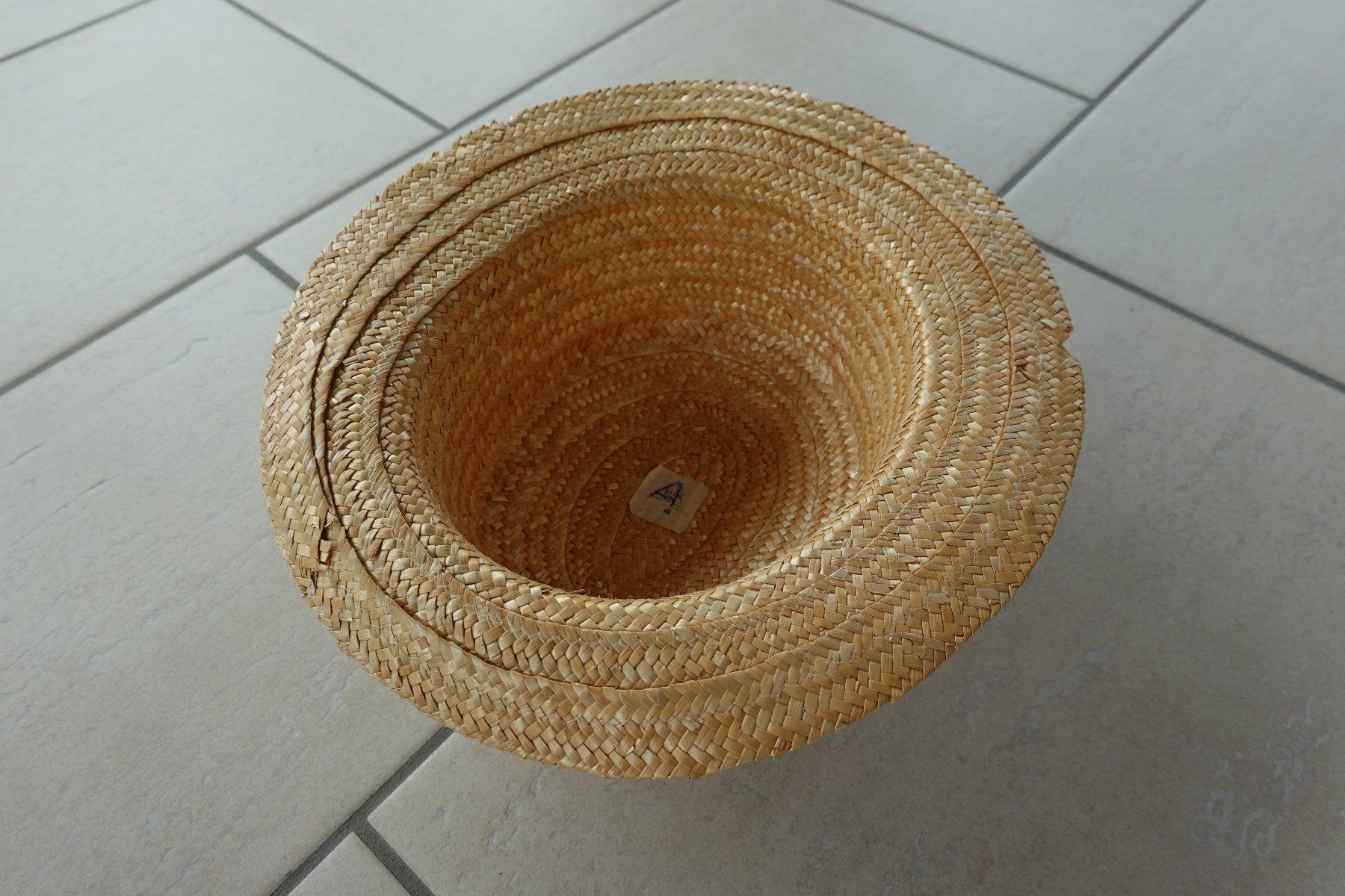 Chapeaux, bonnets & casquettes: 12 Strohhühte – D'occasion à Dulliken par Rigi2 1