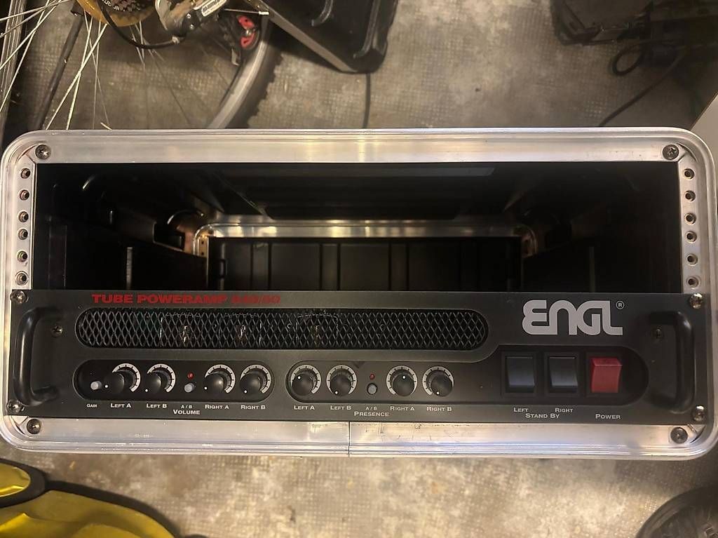 Engl Amplificatori: Engl E840/50  ampli de puissance à lampes 2x50W + flight – Usato da les Cullayes venduto da falcor47