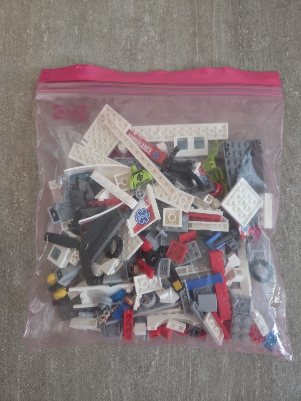 Lego Jouets: Rettungsflugzeug 60116 – D'occasion à Steinen par bra_9w8w 1