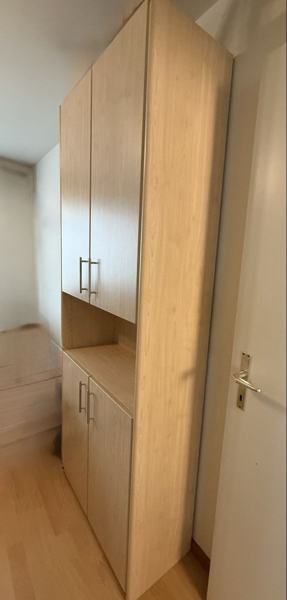 Armadi: Schrank – Usato da Zwillikon venduto da Ginalorena 1