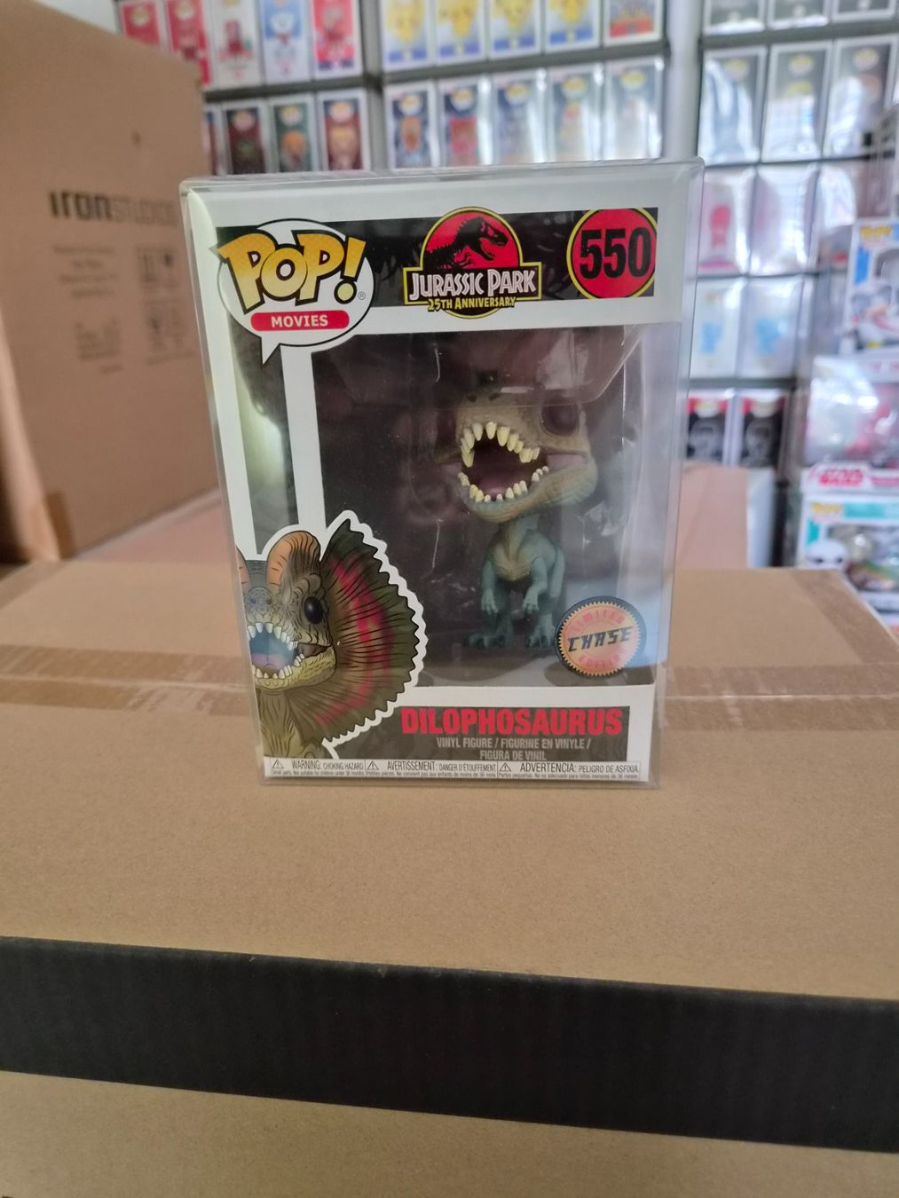 Funko Statuette: Funko Pop Jurassic Park Dilophosaurus #550 CHASE – Nuovo e nell'imballaggio originale da Sisseln AG venduto da schenk-figuren