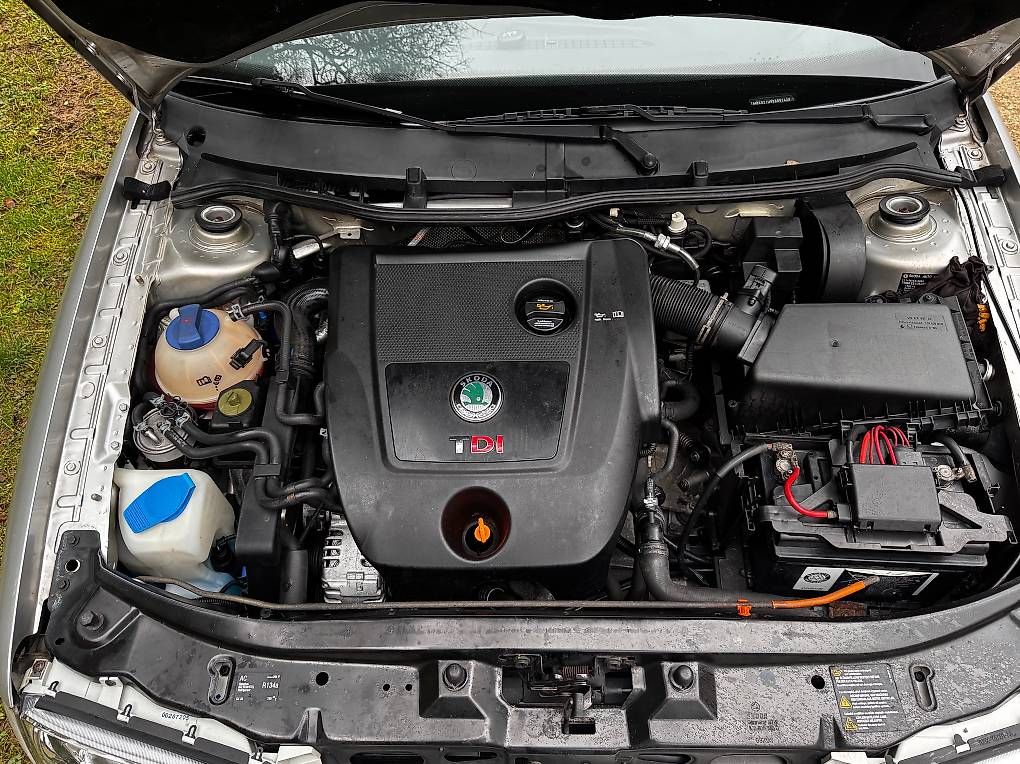 Skoda Autos: Skoda octavia 4x4 – Gebraucht aus Le Landeron von rpj_6t7h 4
