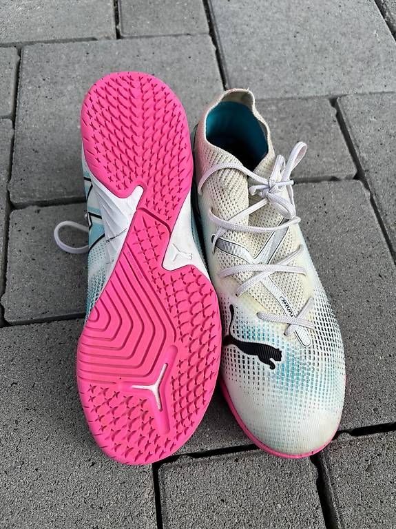 Scarpe per ragazzi: Puma Hallenschuhe Grösse 35, Top Zustand  – Usato da Hittnau venduto da ant_s5mh 3