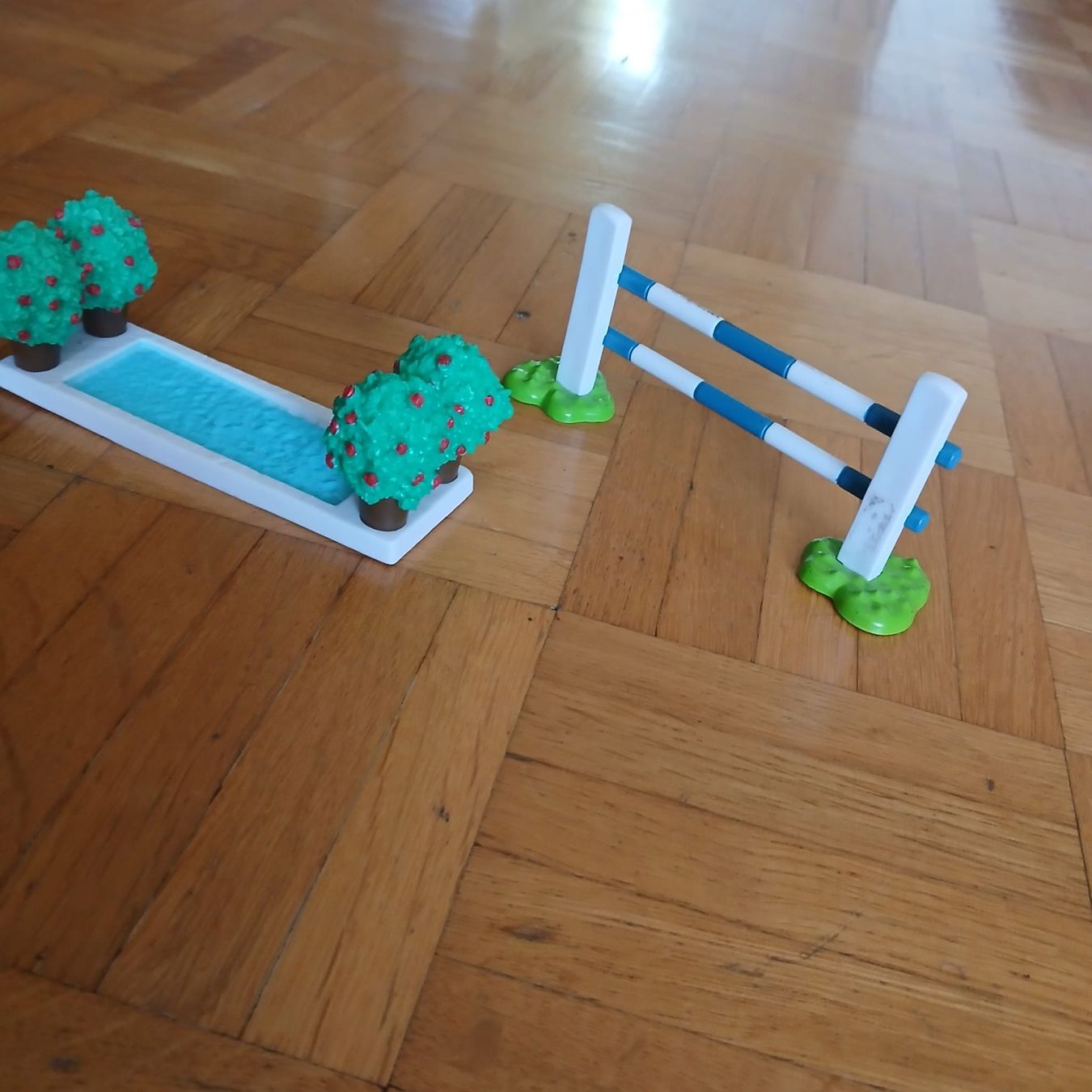 Schleich Spielzeuge: Schleichfiguren – Gebraucht aus würenlos von Jjjm 7