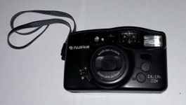 Fujifilm DL-270 Zoom Kamera mit Film Kodak 200-24 gebraucht