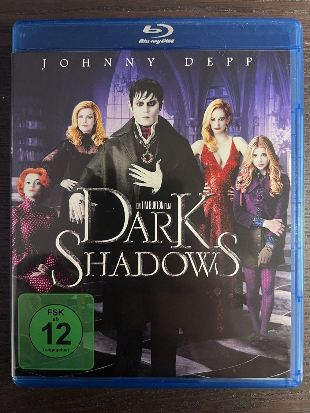 Tutti i DVDs: Dark Shadows – Usato da Zürich venduto da Blu-ray_ZH