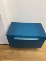 Blaue Nachttischlampe, neuwertig - für gemütliche Abende
