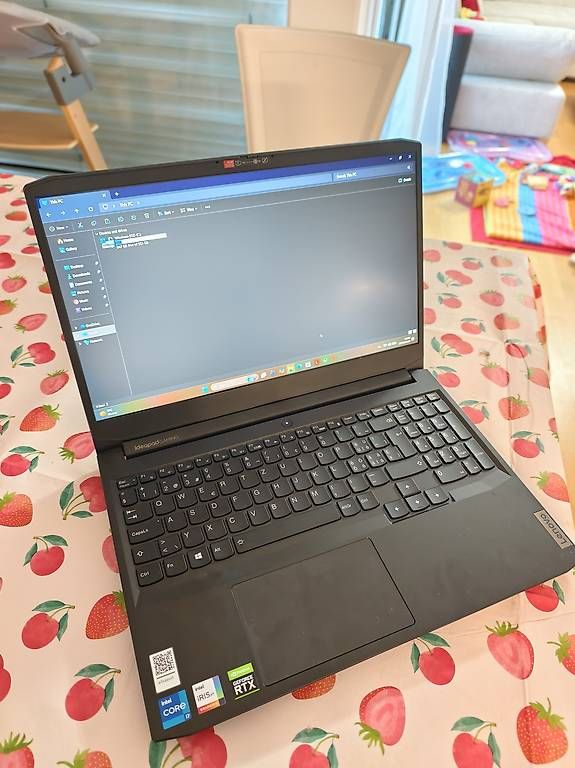 Lenovo Notebook: Lenovo IdeaPad 3 gaming – Usato da Romanshorn venduto da TOPPRICEE