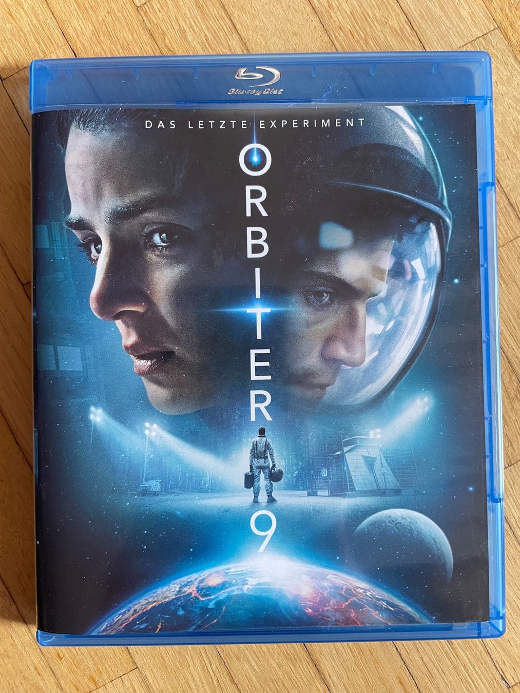 Tutti i DVDs: ORBITER 9 – Nuovo (secondo la descrizione) da Egg b. Zürich venduto da underworld