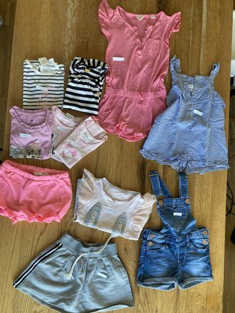 Einzeln erhältlich: Sommerkleider Grösse 104