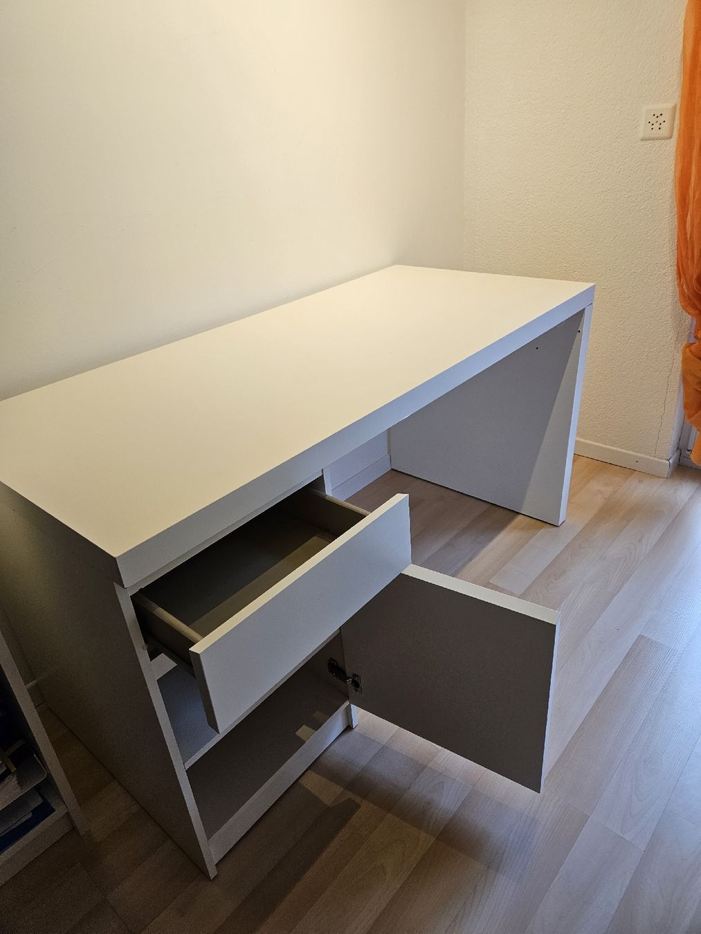 Ikea Scrivanie: Schreibtisch – Usato da Domat/Ems venduto da Snoopy20010 1