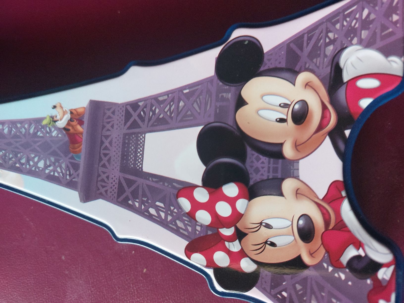 Disney Tutte le decorazioni: Mickey Mouse Dose, Paris, Eiffelturm, Disney / Disneyland  – Usato da Büttikon AG venduto da lca_v7pb 4