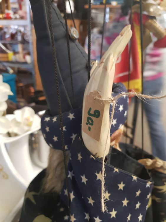 Puppe, der Zauberer Kaufen auf Ricardo