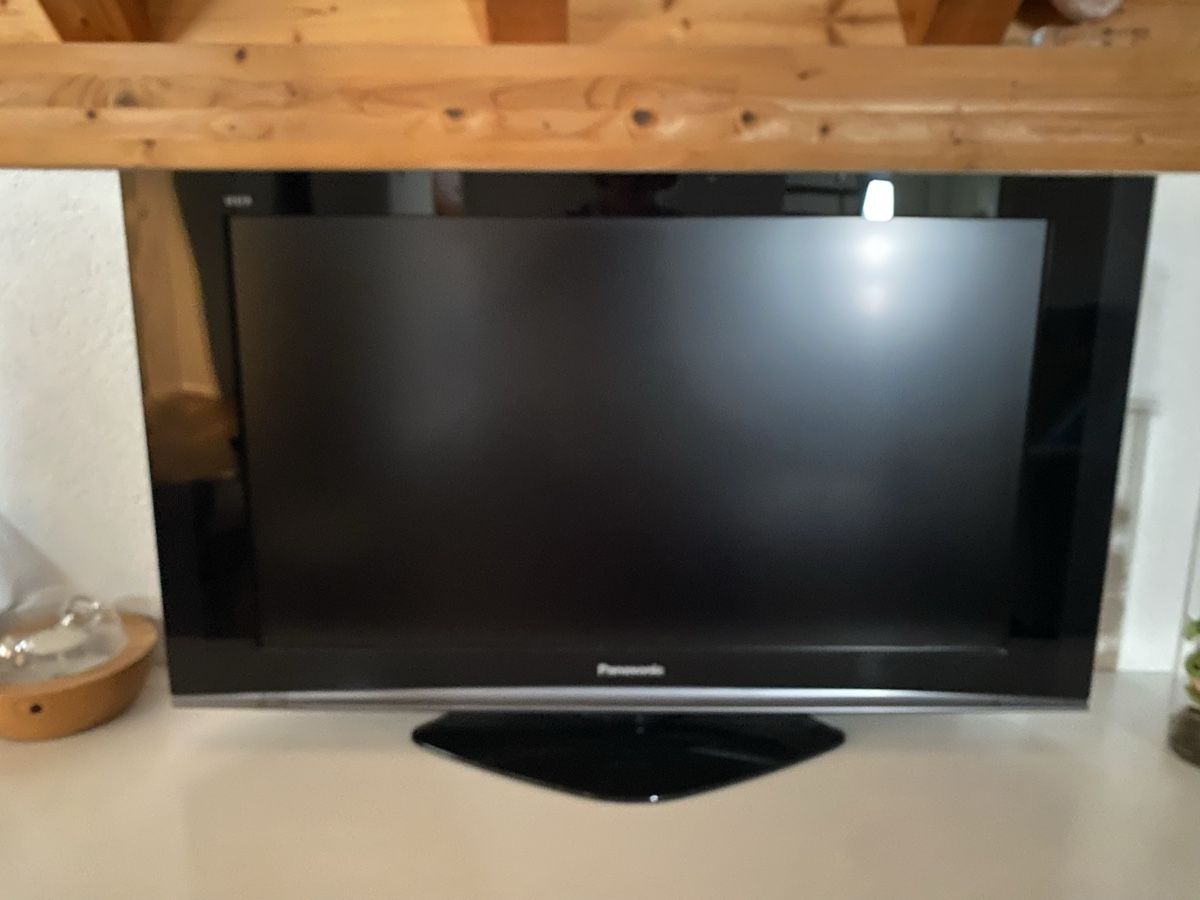 Televisori: Fernseher  – Usato da Konolfingen venduto da Chnofli