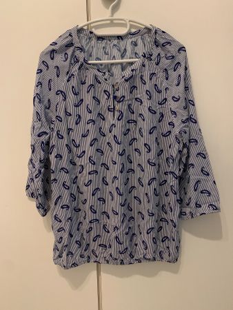 Neue Bluse