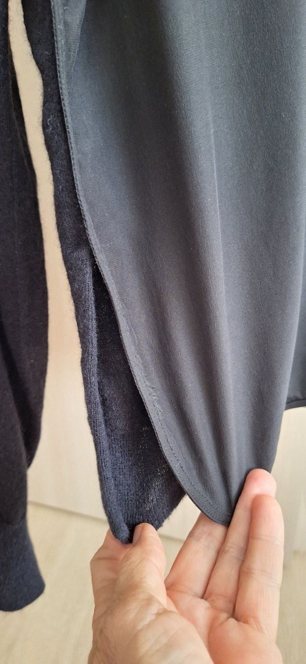 Celine Pulls & Sweat-shirts: CELINE - edler Pullover, schwarz, Seide/Kaschmir-Baumwolle – D'occasion à Granges VS par dan_6bcm 4